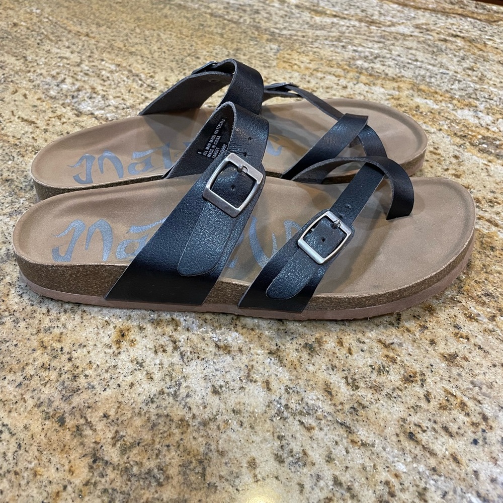 Black Sandals